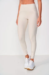 The FlowFlex Legging